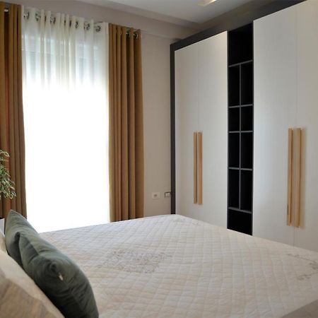 Rental Apartment Tirana No.2 ภายนอก รูปภาพ